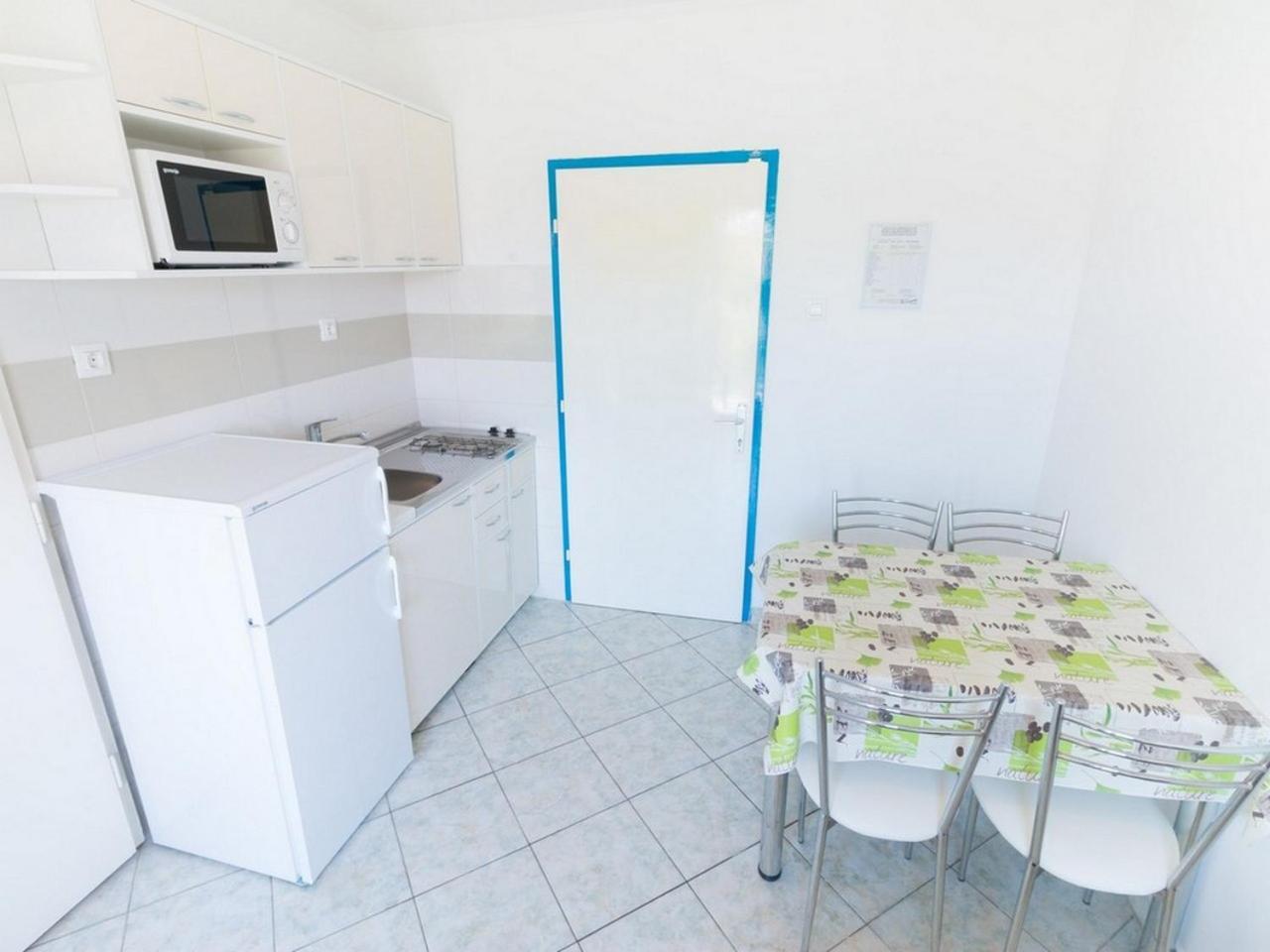Apartment And Rooms Kristina Baška Eksteriør bilde